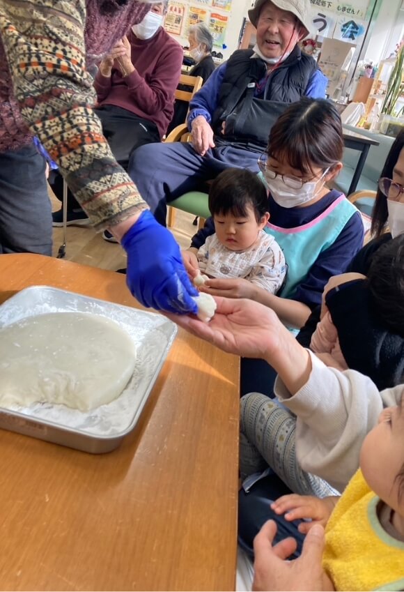 上尾で唯一“介護×保育×発達支援”の大規模複合施設です！